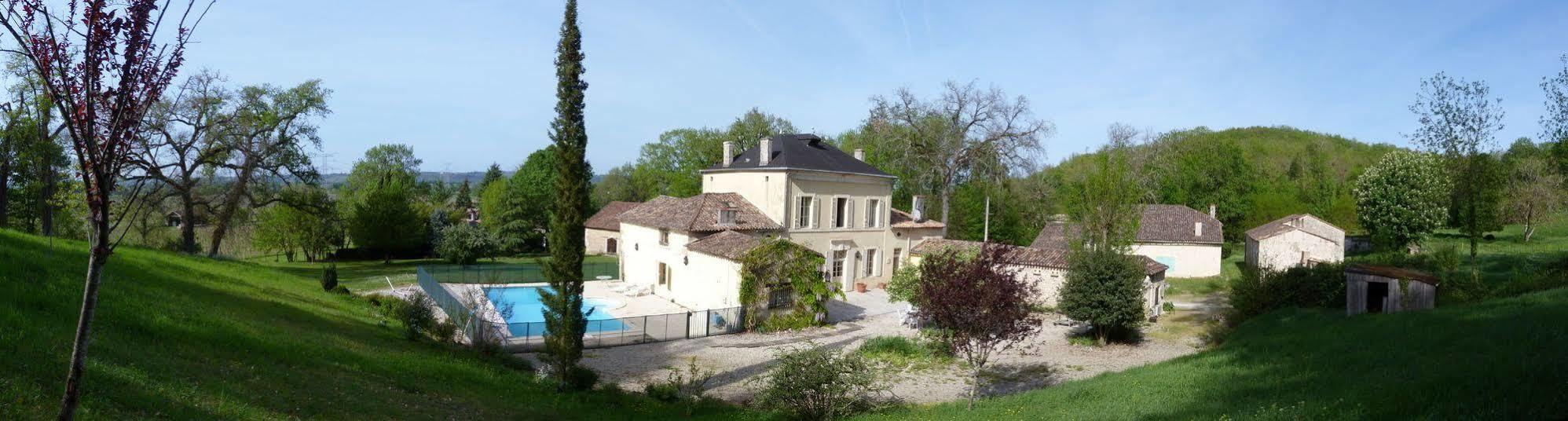 Aux Trois Fontaines Bed & Breakfast Eynesse Dış mekan fotoğraf