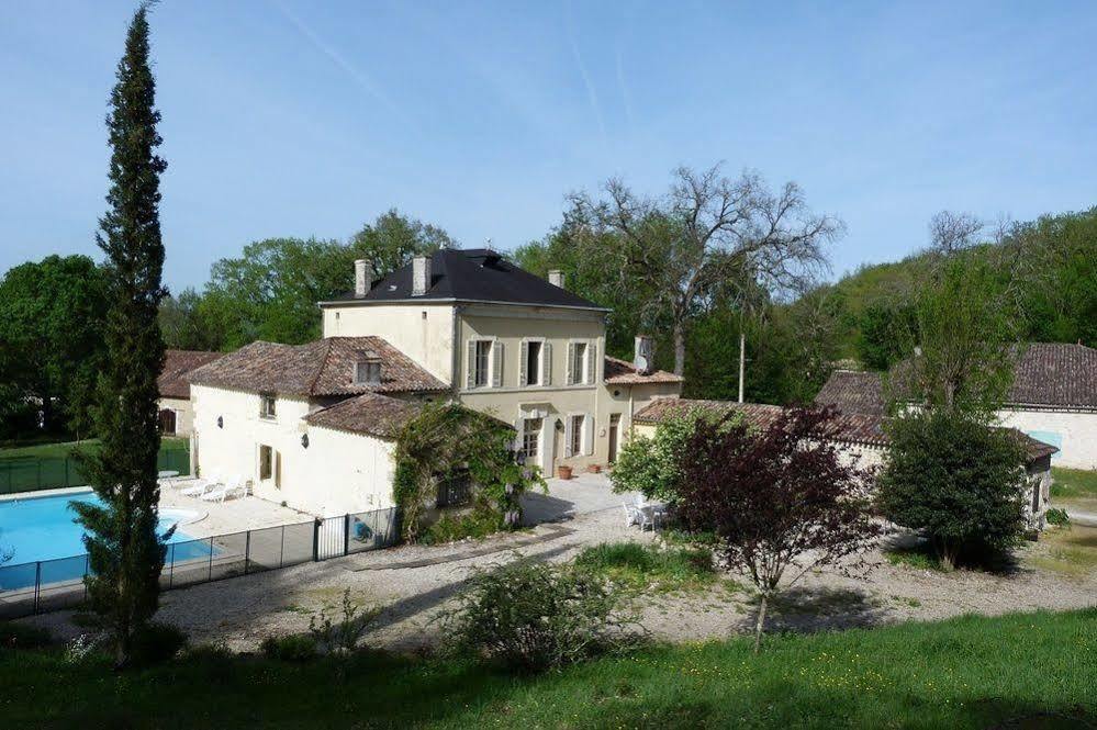 Aux Trois Fontaines Bed & Breakfast Eynesse Dış mekan fotoğraf